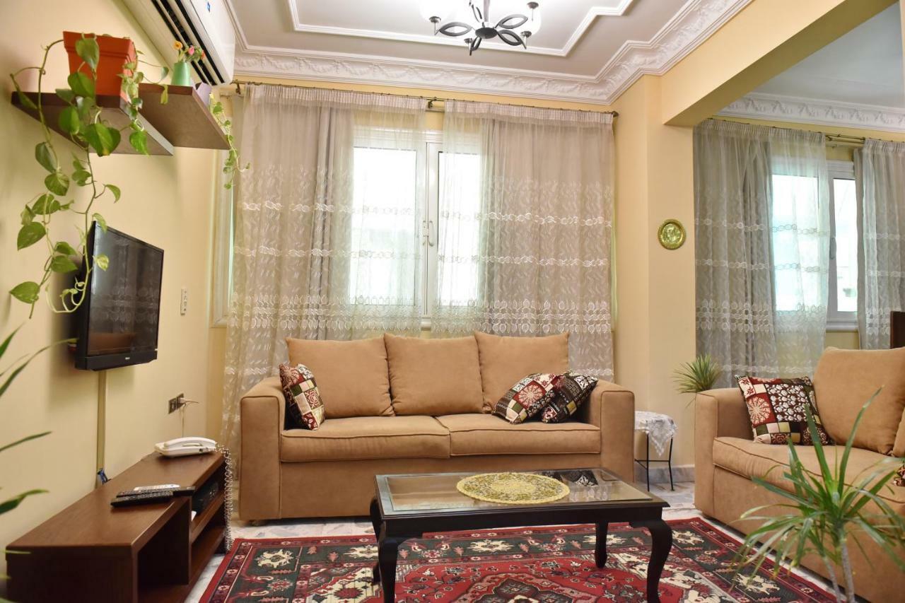 Two-Bedroom Apartment At Mohamed Farid Street Cairo Exterior photo